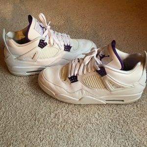COPY - Jordan 4 Purple Metallic size 12